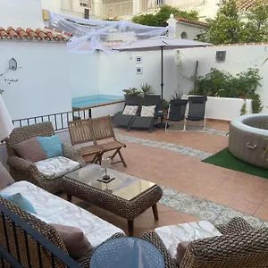 https://casa-las-tinajas.es-andalucia.com